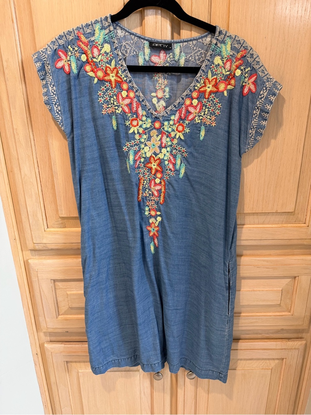 Embroidered V-Neck Blue Tunic with Multicolor Floral Detail